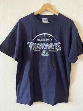 Vintage 90’s Minnesota Timberwolves NBA Tee Size L